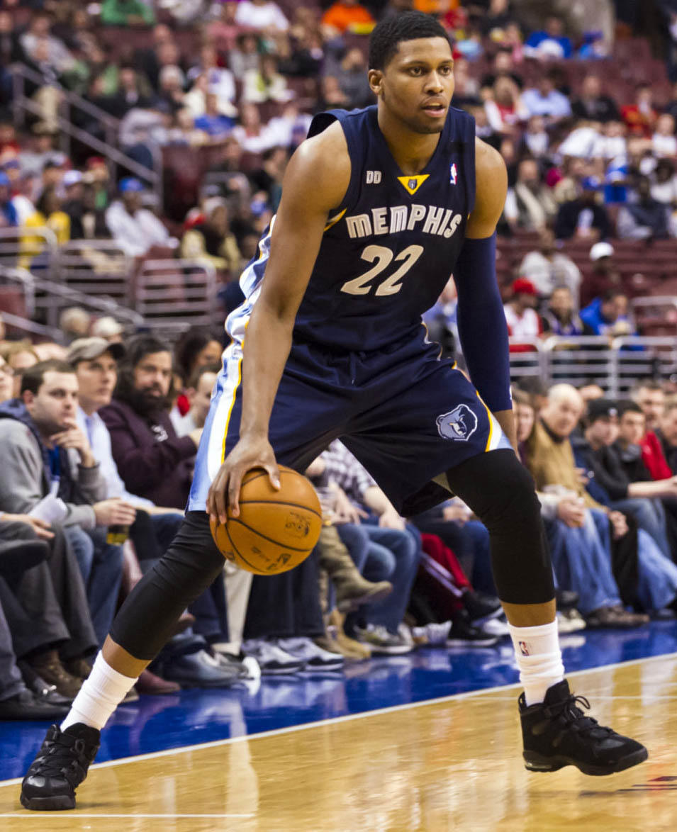 而现在的艾 而现在的艾