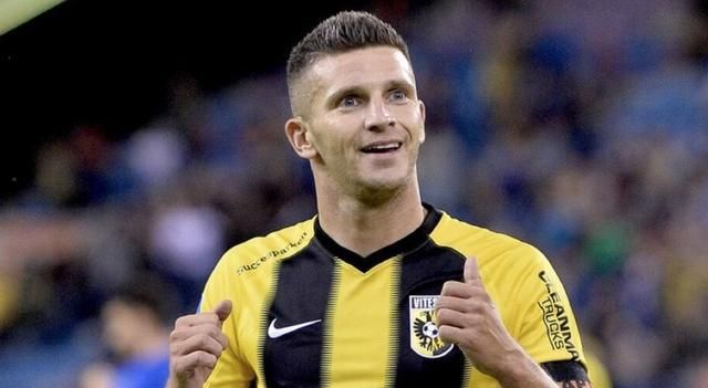 自己在美国 自己在美国